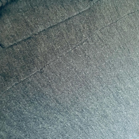 Tahari Merino Wool Sweater - Picture 7 of 7